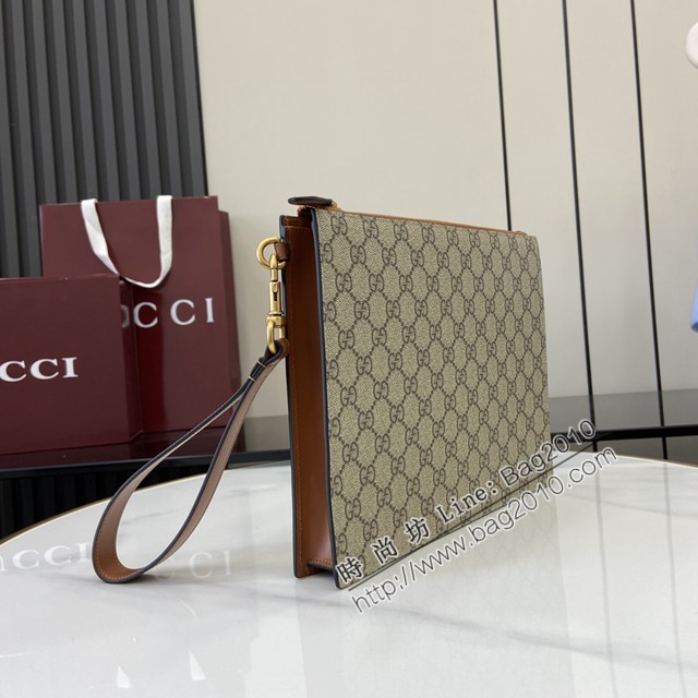 Gucci專櫃古馳最新款Emblem系列男士手拿包 jh2696型號：821155